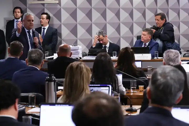 CPMI do INSS termina sem relatório final