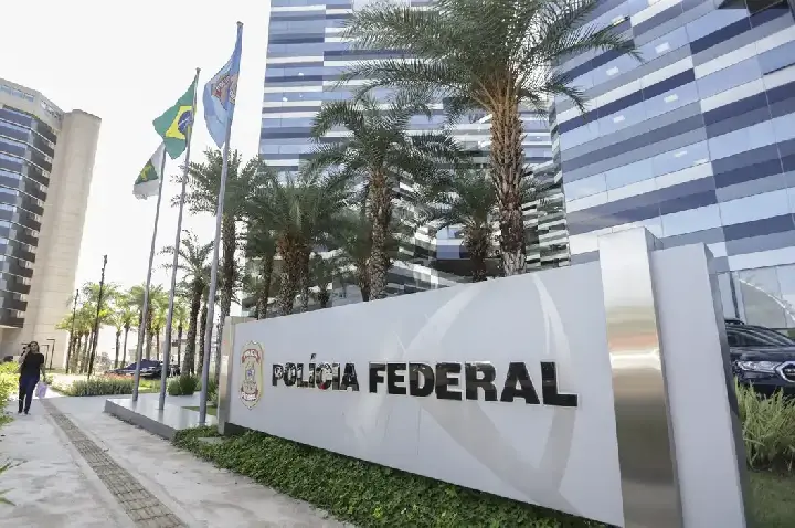 Em ação com a Interpol, PF prende em Dubai hacker do caso Banco Master