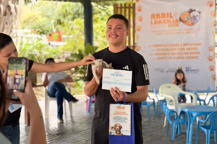 Feira no Horto Florestal garante 936 animais vacinados e 30 adoções em ação da Prefeitura de Rio Branco