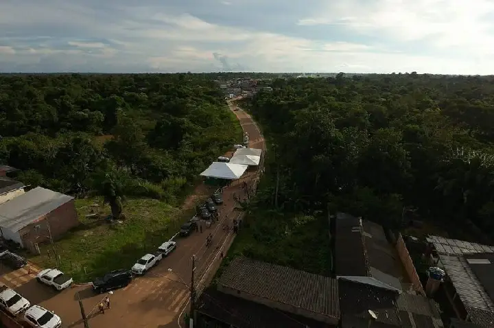 Governadora inaugura posto de fiscalização e reforça monitoramento na área de fronteira em Plácido de Castro