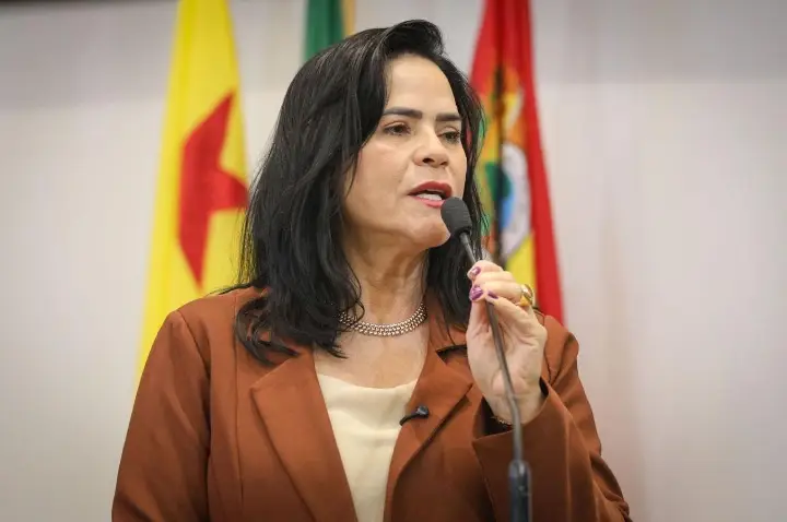 Maria Antônia cobra recuperação urgente de ramal no Vale do Juruá