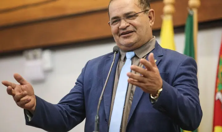 Tanízio Sá destaca fortalecimento do MDB e parabeniza jornalistas durante sessão na Aleac