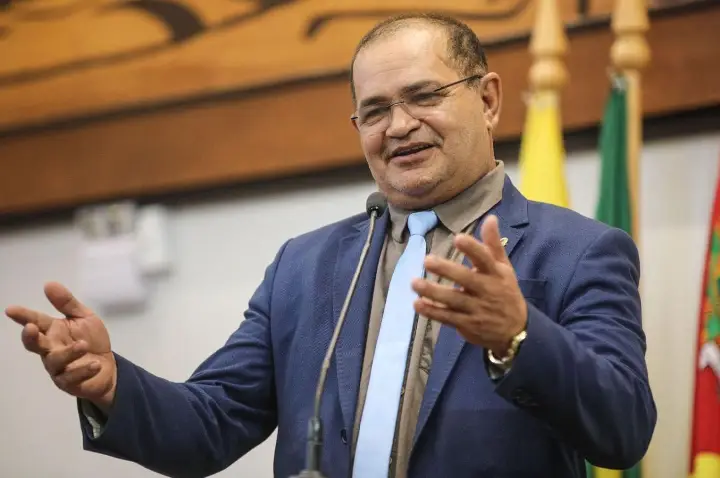 Tanízio Sá destaca fortalecimento do MDB e parabeniza jornalistas durante sessão na Aleac