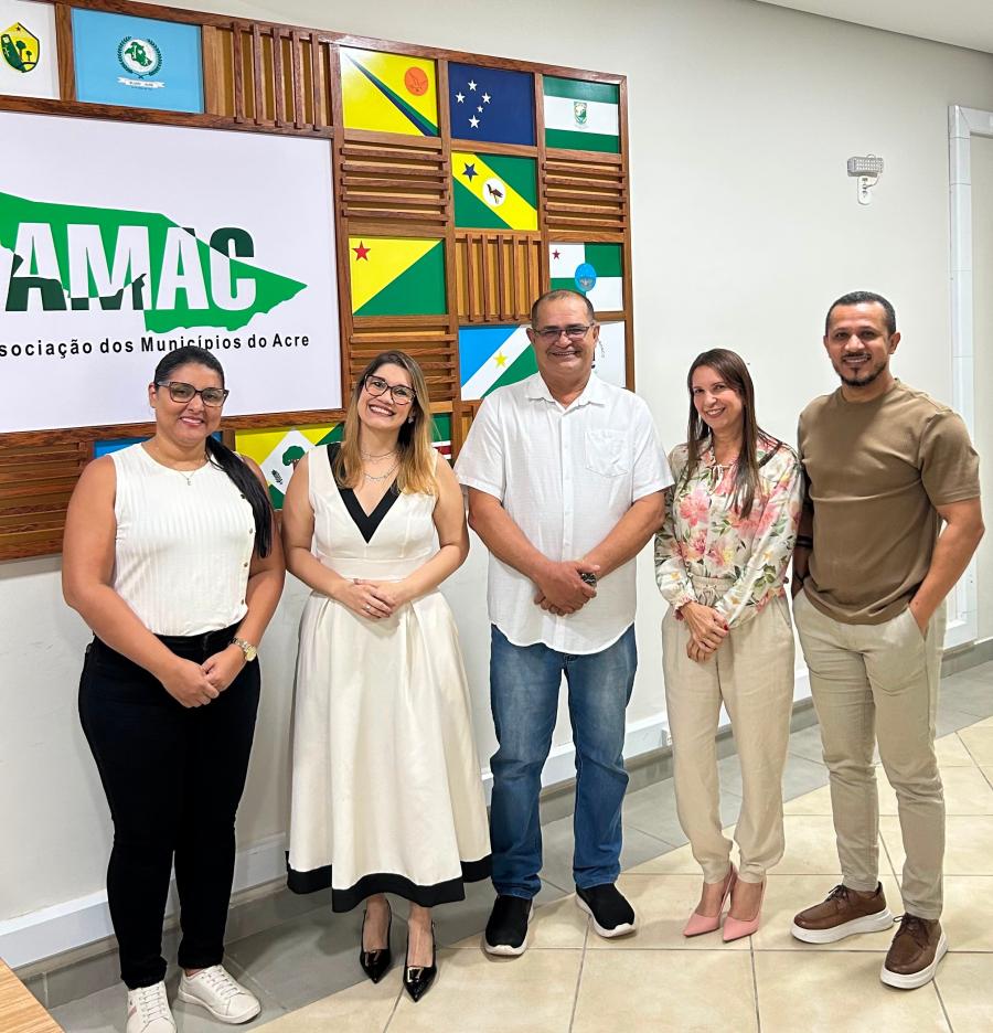 Tanízio Sá visita a AMAC e elogia trabalho técnico em apoio aos municípios do Acre